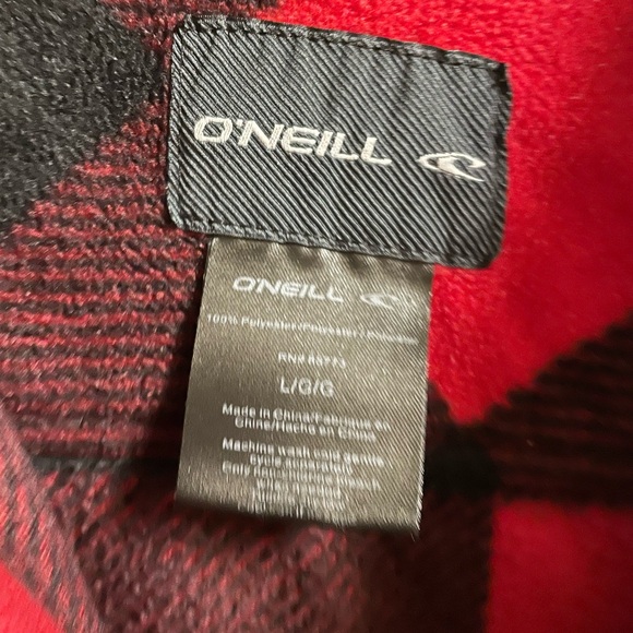 O’NEILL Red Checkered Flannel Shirt with snaps “buttons” - size large - Picture 3 of 11
